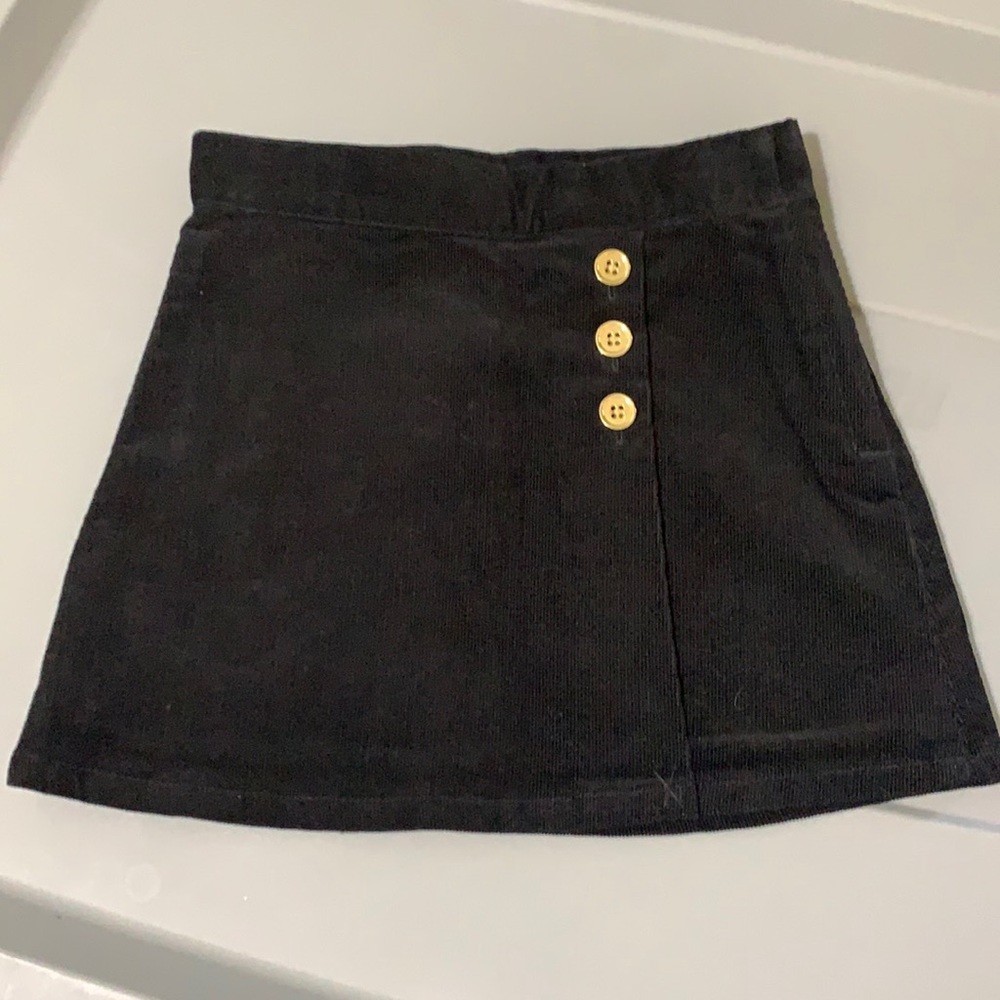 NWT black skirt w/adjustable waist